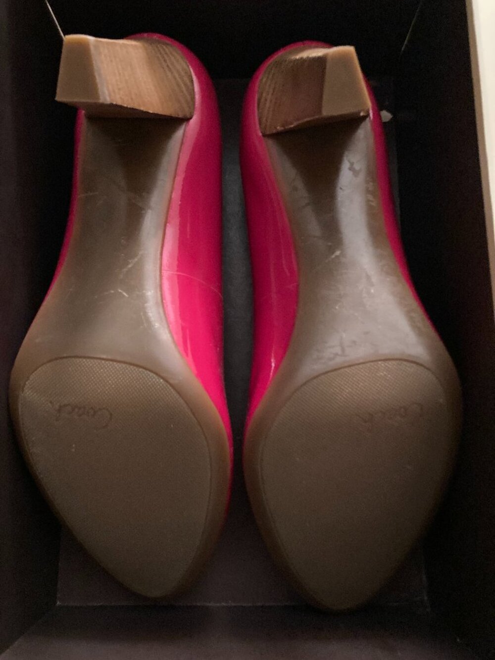 Coach Fuchsia Patent Leather Pumps - size 8 - Picture 3 of 8